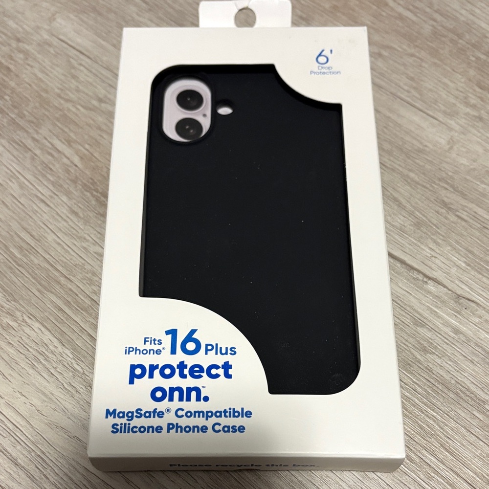 On Running Black Silicone Case for iPhone 16 Plus
